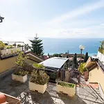 Panoramic Sea View In Lägenhet