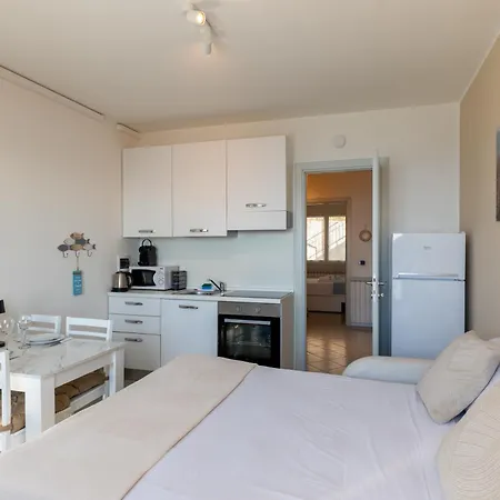 Panoramic Sea View In Апартаменты Оспедалетти